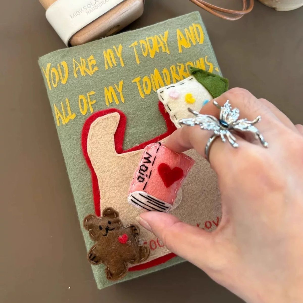Cute Shopping Bear Non-woven C - Polaroid Photo Album ulasan dan harga